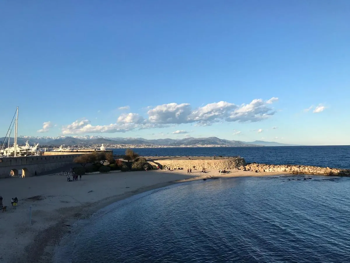 Antibes - Maison De Pecheur Renovee - Terrasse Face A La Mer 0*,  Γαλλία