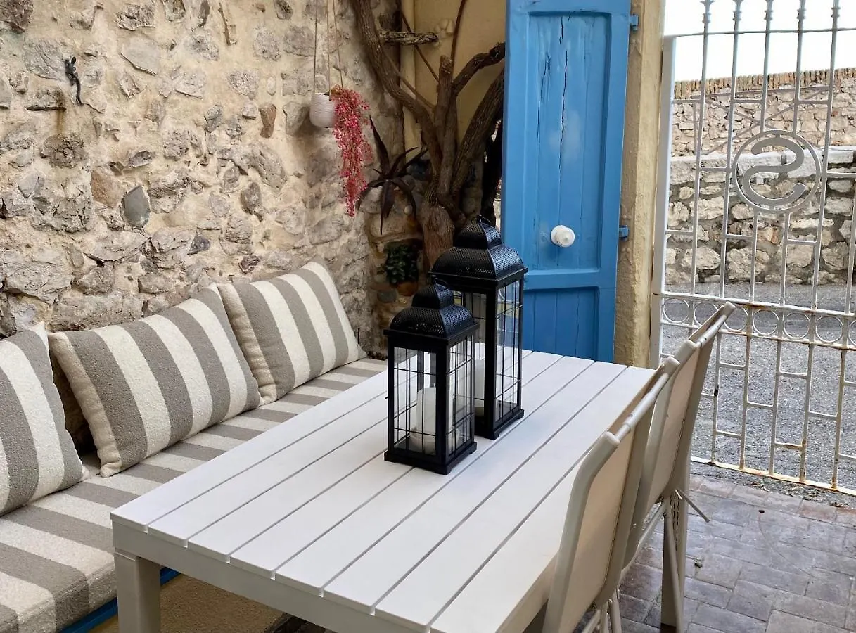 Antibes - Maison De Pecheur Renovee - Terrasse Face A La Mer France